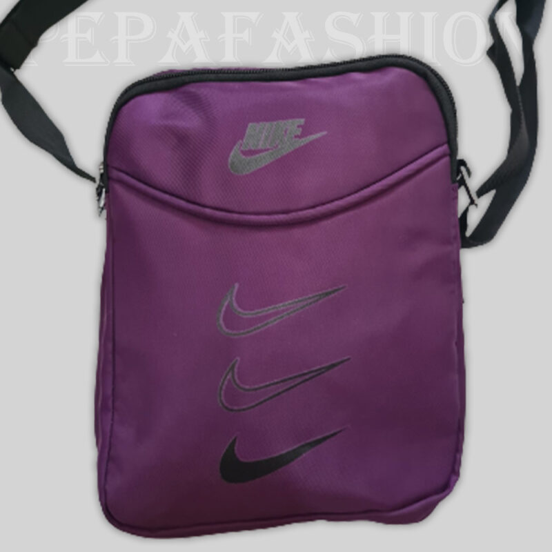 BANDOLERA IMPERMEABLE NIKE MORADO 1